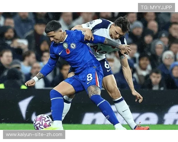 热刺八轮不胜却逼平切尔西 疯狗流战术效果显著 热刺八轮不胜却逼平切尔西 疯狗流战术效果显著